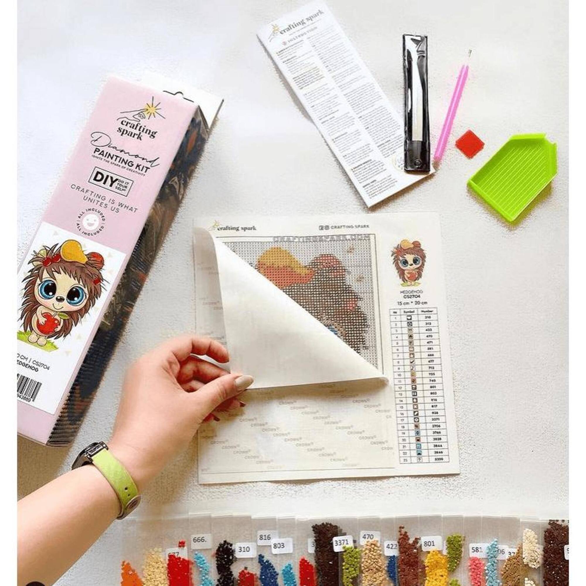 Crafting Spark Hedgehog Diamond Painting Kit